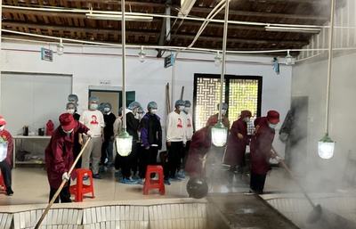 恽代英菁英学校赴武汉新洲红糖小镇开展劳动实践教育